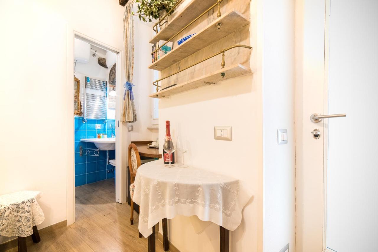 Via Mazzini - Francamaria Rooms Vernazza Exterior foto